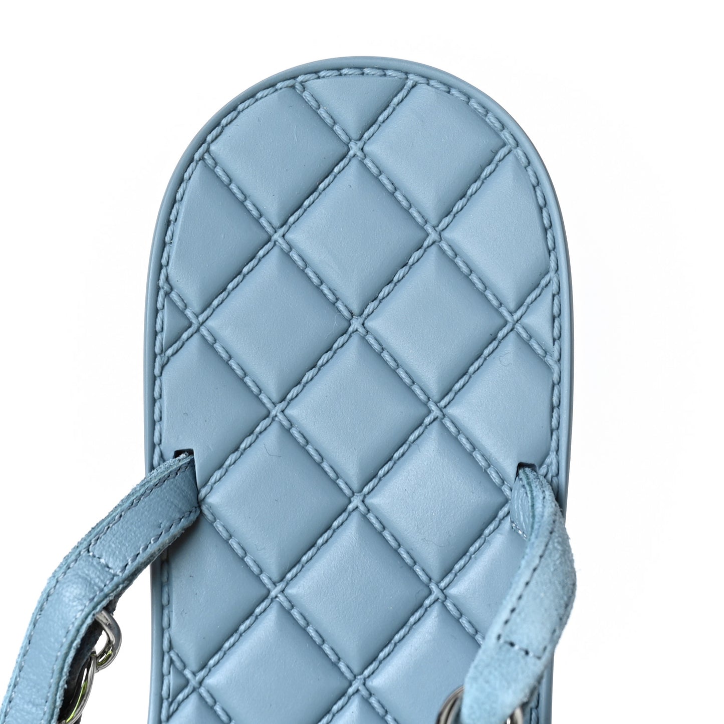Suede Calfskin Quilted Chain Thong Sandals 38 Light Blue
