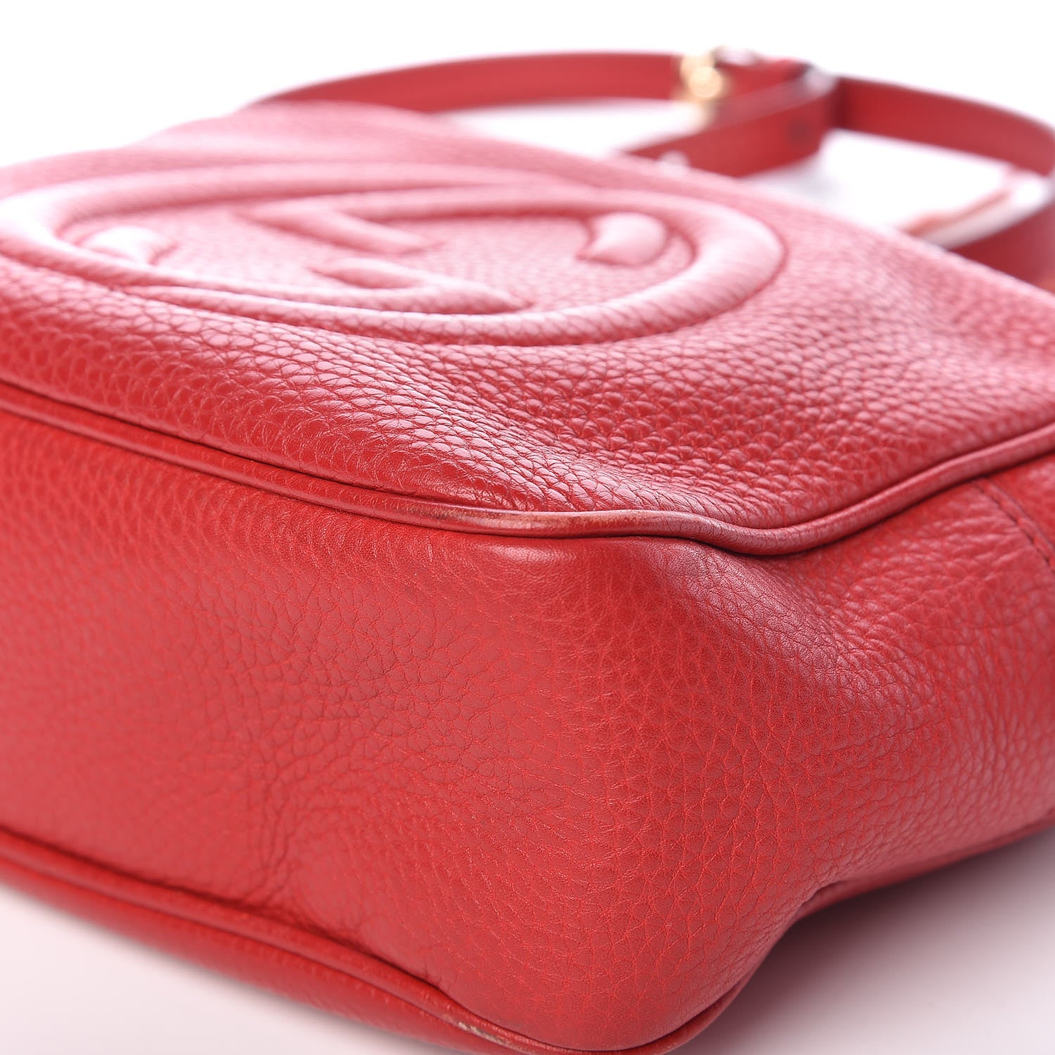 Gucci Pebbled Calfskin Small Soho Disco Bag Tabasco Red 14 of 16