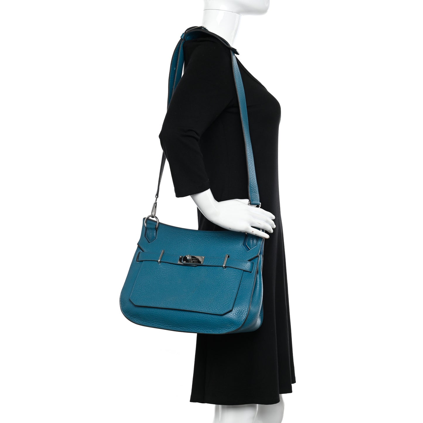 Taurillon Clemence Jypsiere 31 Bleu Izmir