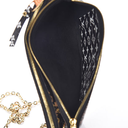 Louis Vuitton Monogram Giant Jungle Pochette Double Zip Black 7 of 11