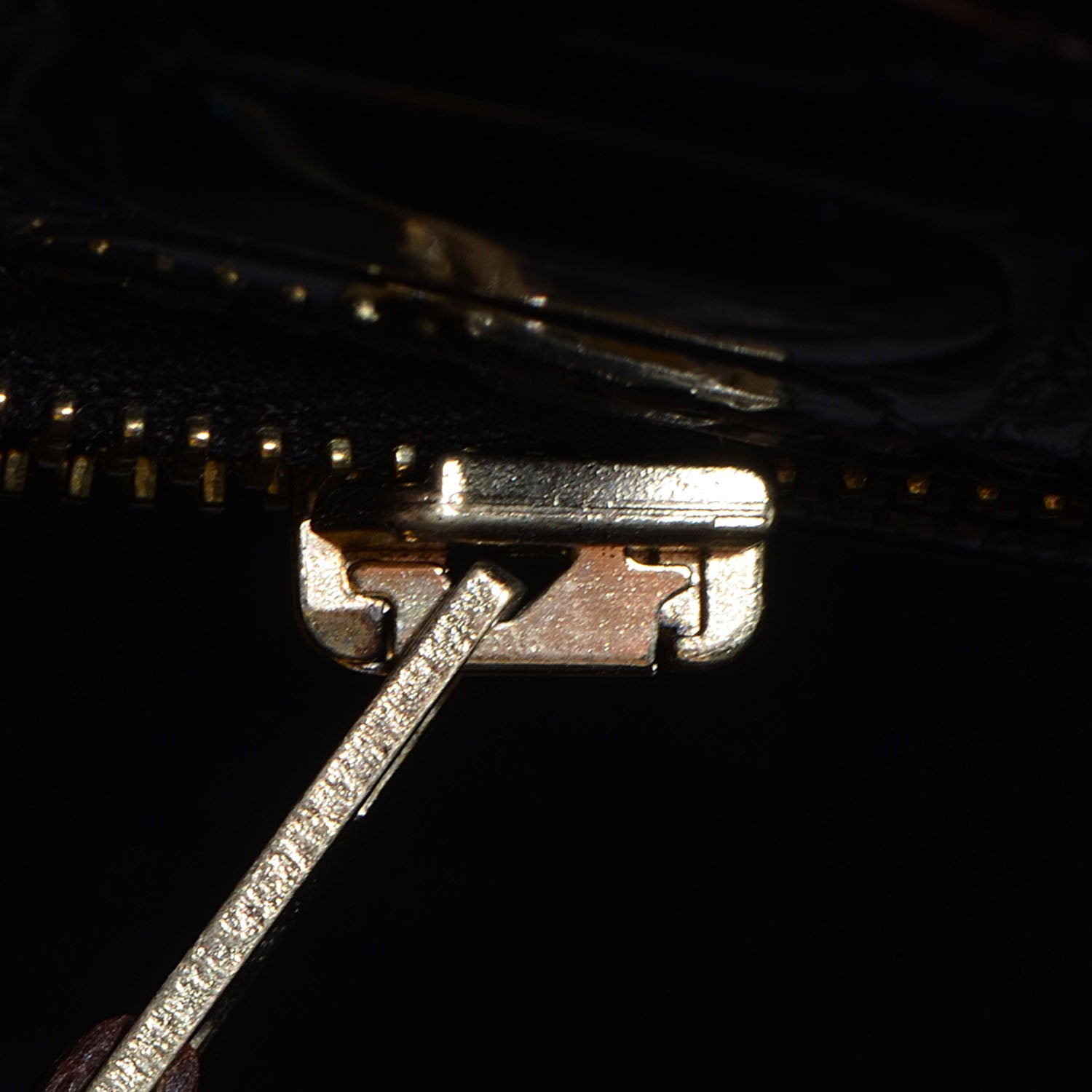 Hermes Shiny Porosus Crocodile Kelly Sellier 25 Cocoan 26 of 28