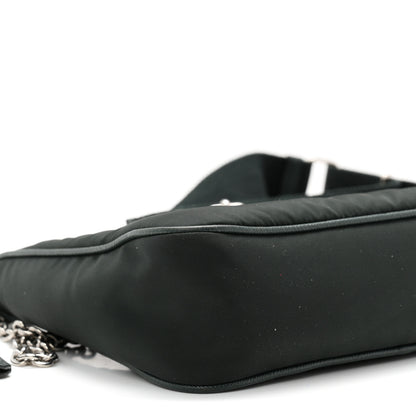Prada Nylon Re-Edition 2005 Shoulder Bag Smeraldo 10 of 11