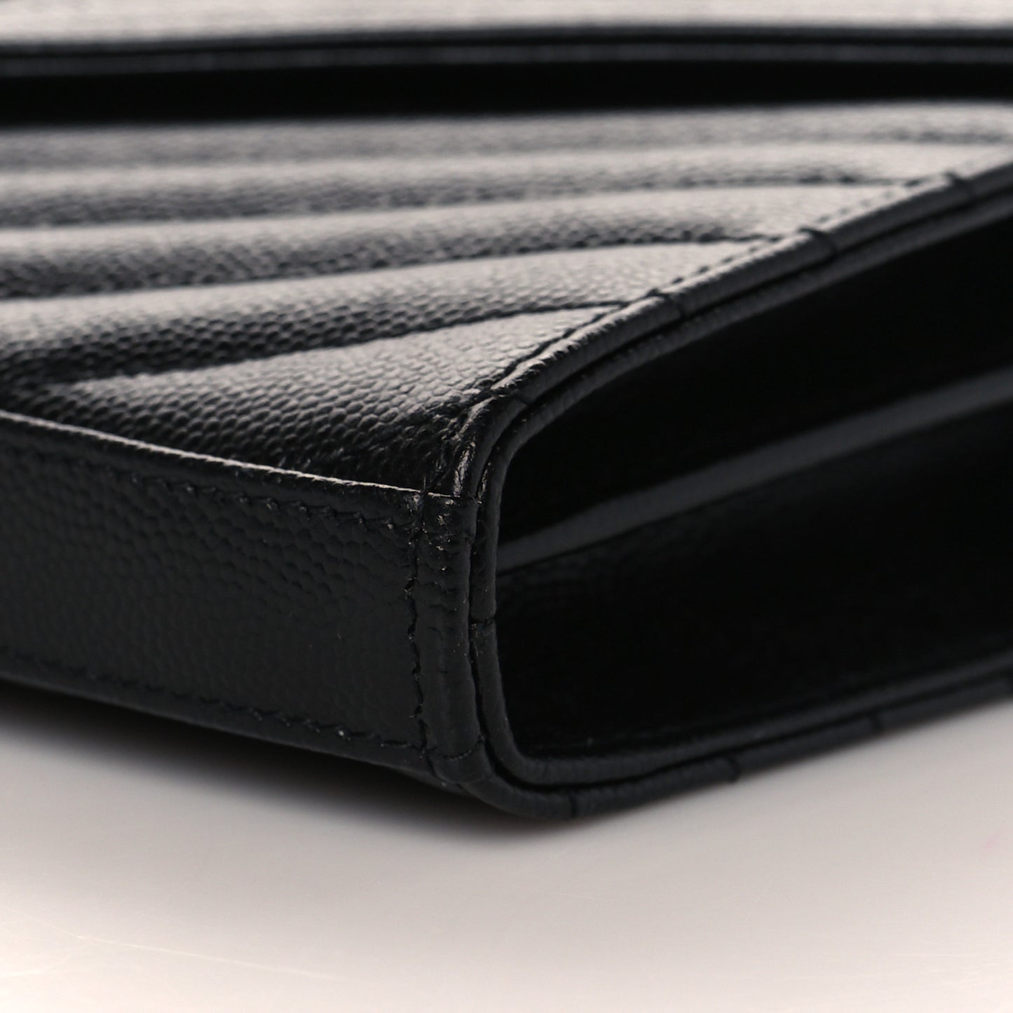 Grain De Poudre Matelasse Chevron Monogram Chain Wallet Black