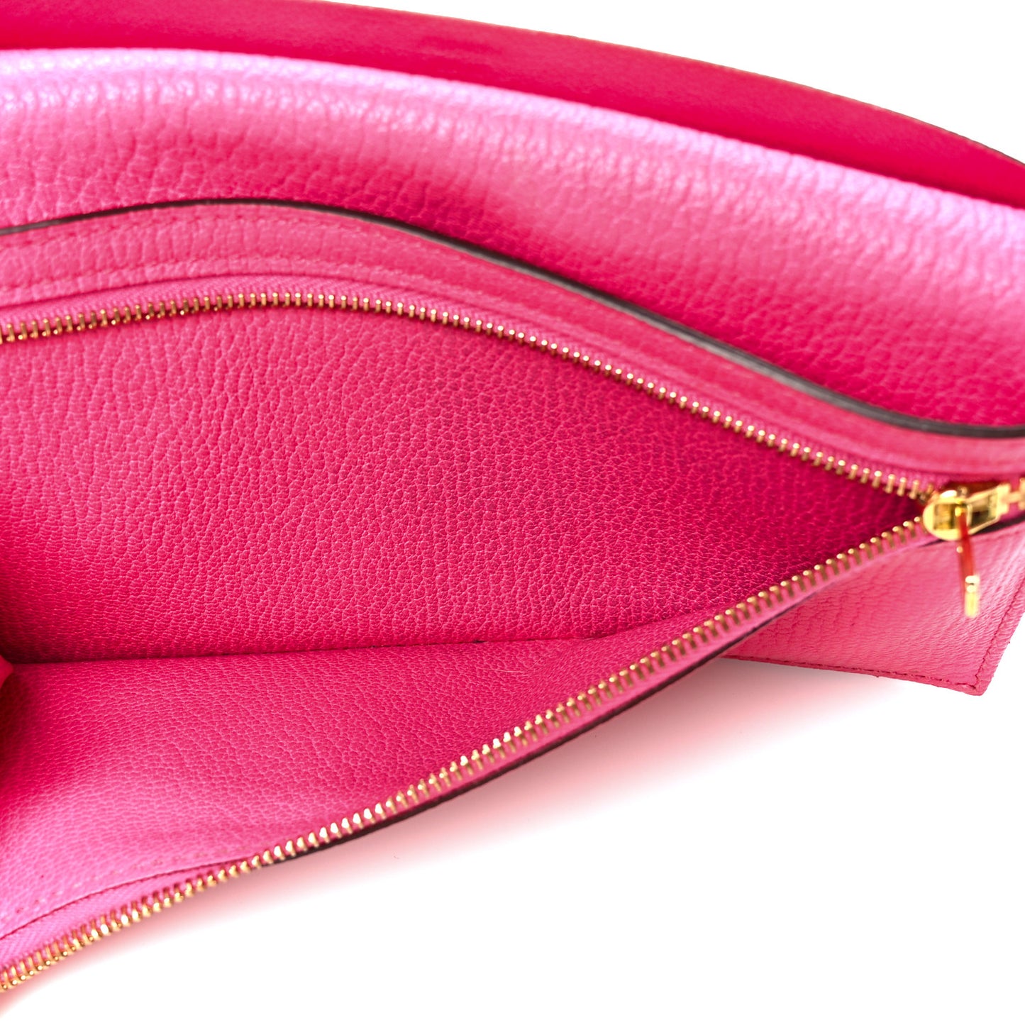 Chèvre Mysore Bearn Gusset Wallet Rose Shocking