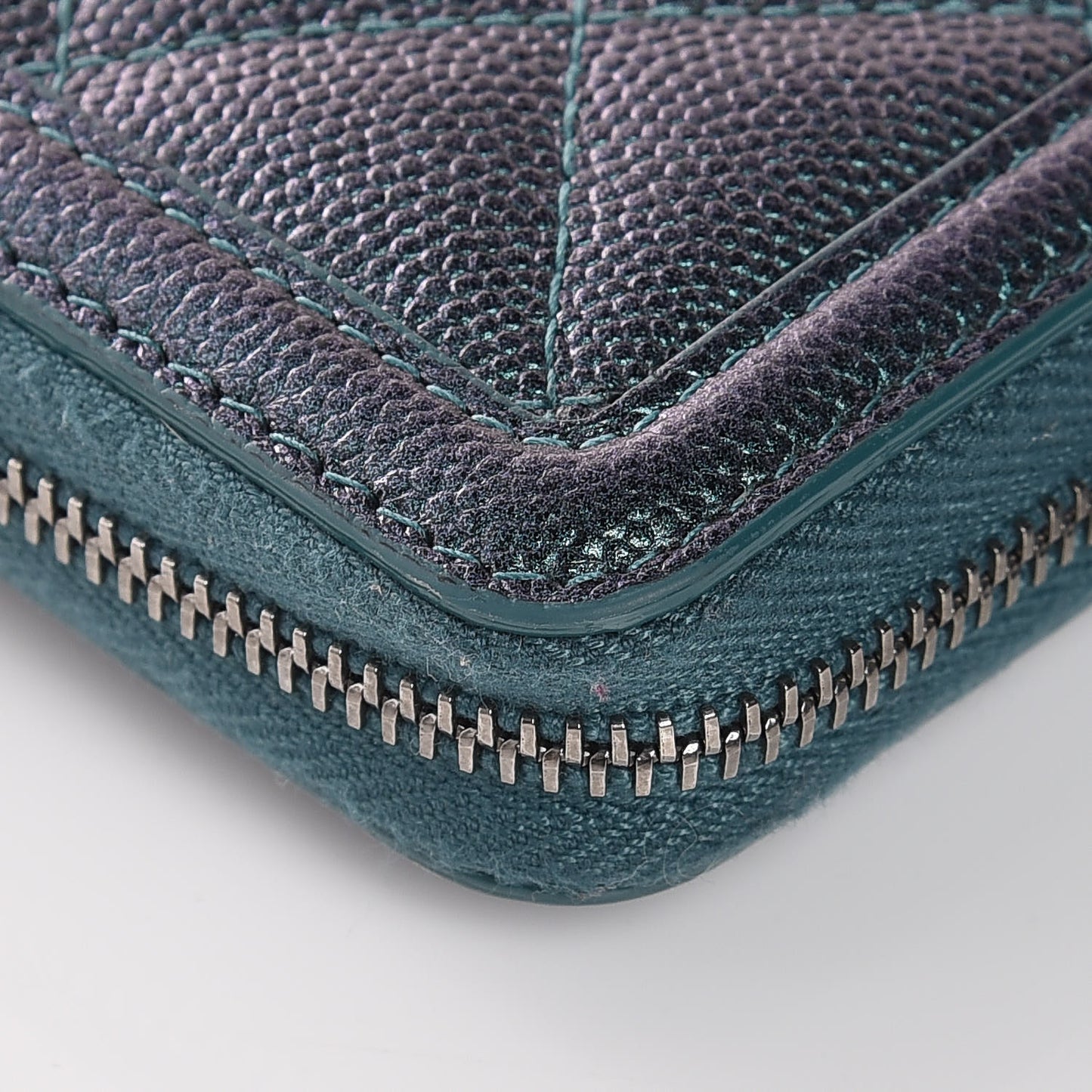 Iridescent Caviar Quilted Medium Filigree Zip Around Wallet Dark Turquoise