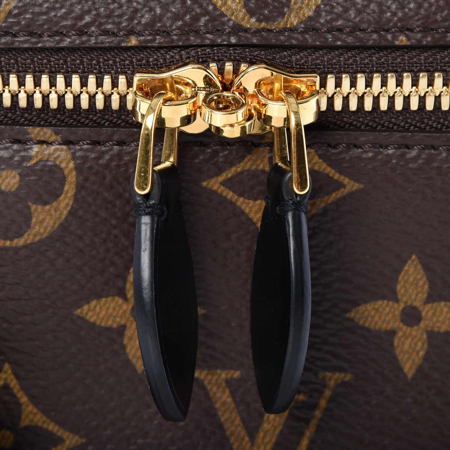 Louis Vuitton Reverse Monogram Vanity PM 9 of 14