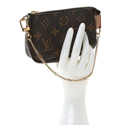 Louis Vuitton Monogram Mini Pochette Accessories 2 of 9