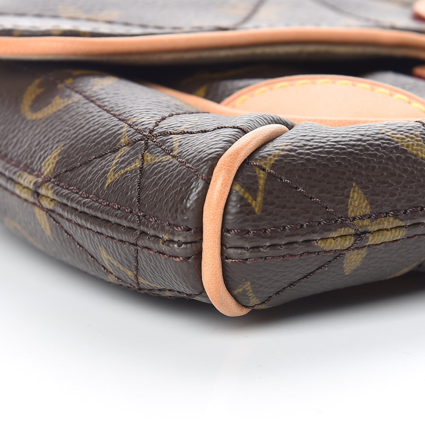 Monogram Etoile Clutch