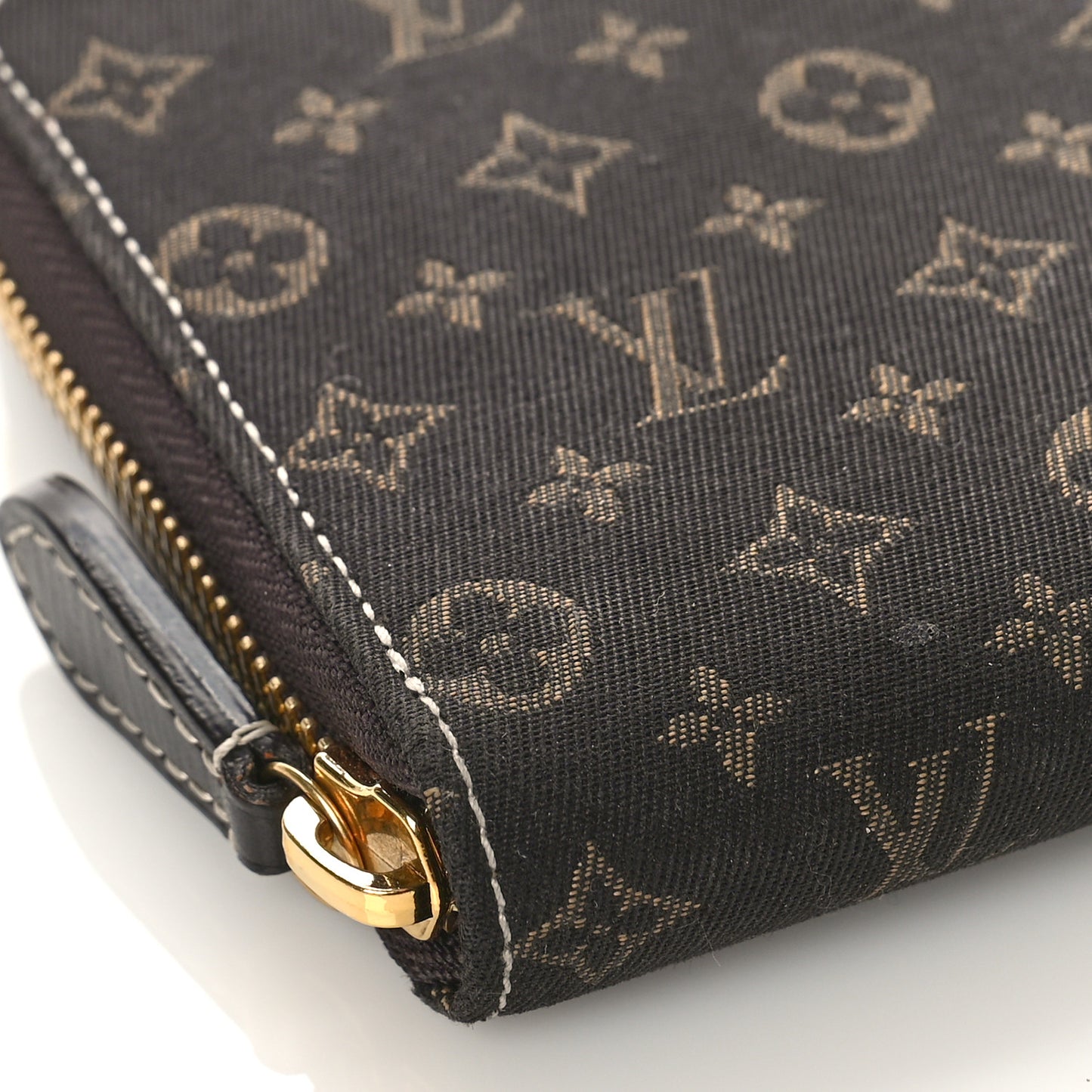 Monogram Idylle Zippy Wallet Fusain
