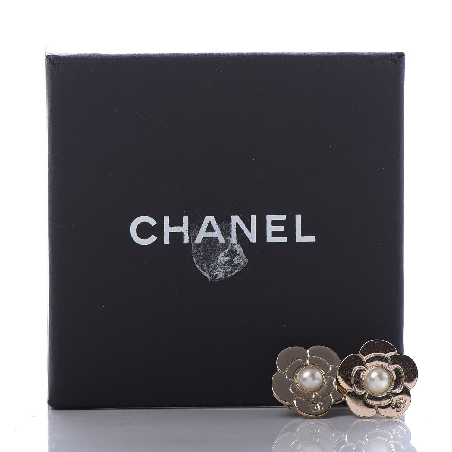 Chanel Pearl CC Camellia Earrings Gold 5 of 5