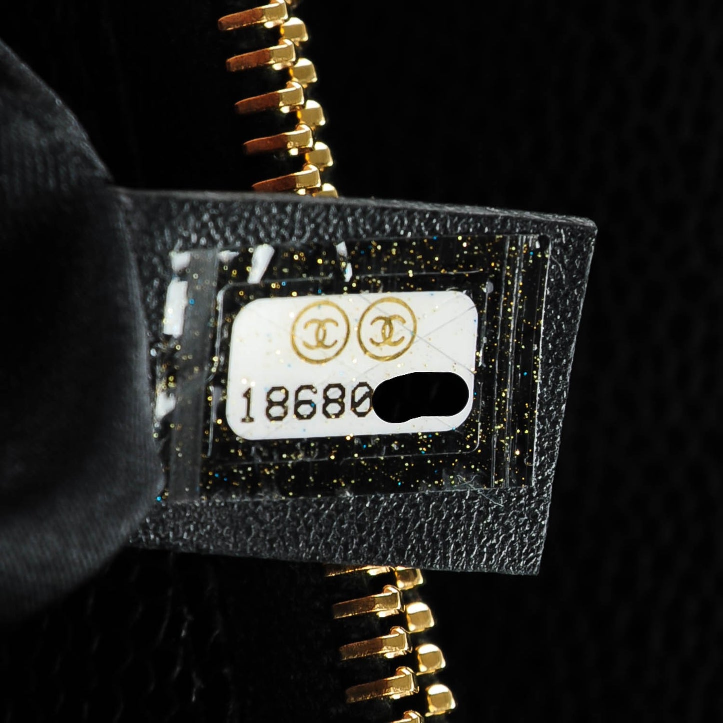 Caviar Grand Shopping Tote GST Black