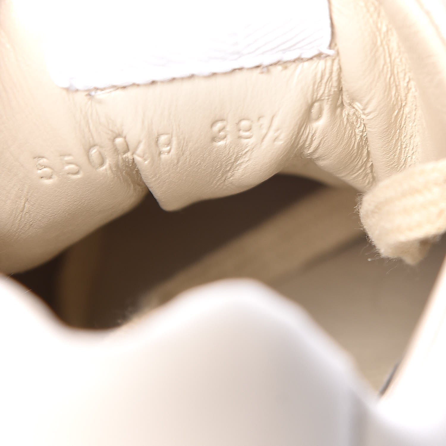 Gucci Calfskin Interlocking G Heart Rhyton Sneakers 39.5 Mystic White 9 of 10