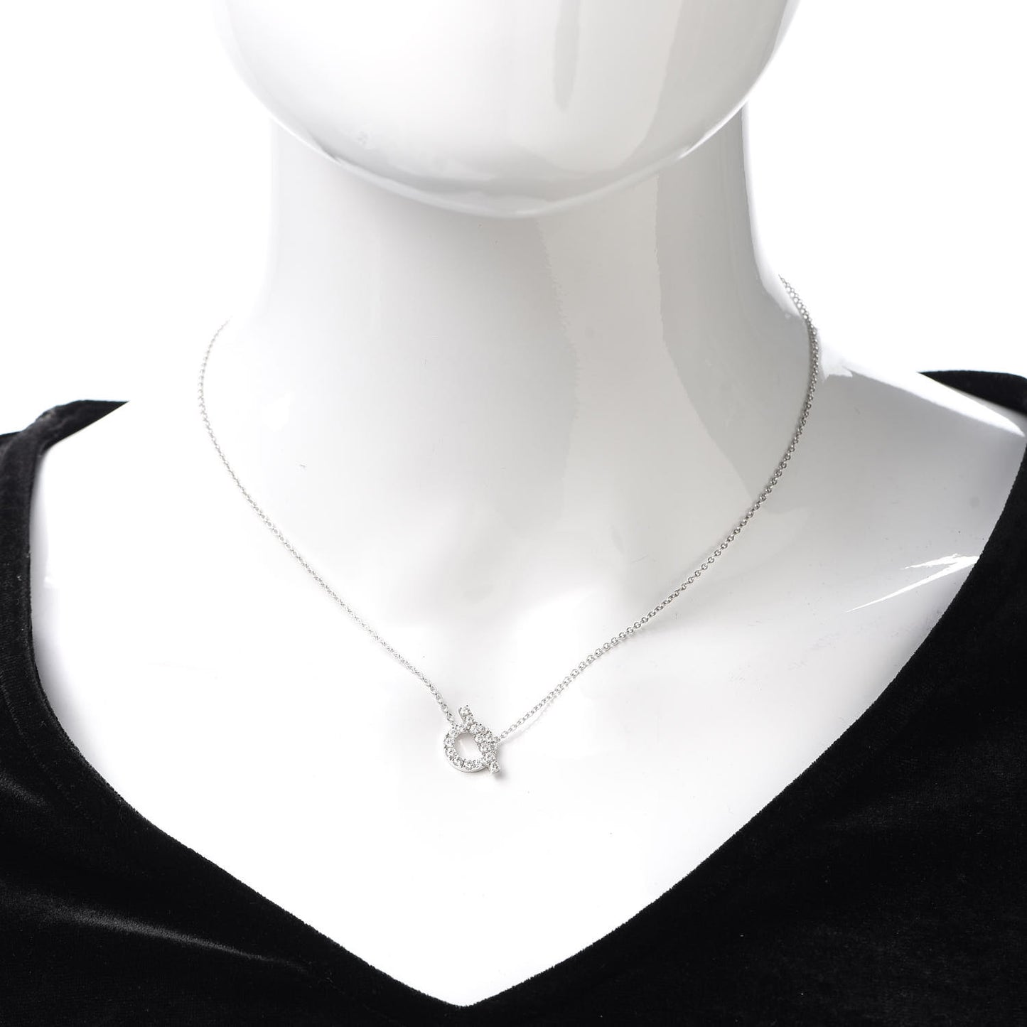 18K White Gold Diamond Finesse Pendant Necklace