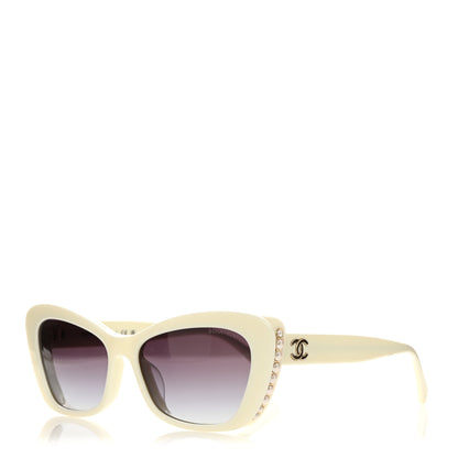 Chanel Acetate Pearl Cat Eye CC Sunglasses 5481-H White 1 of 8