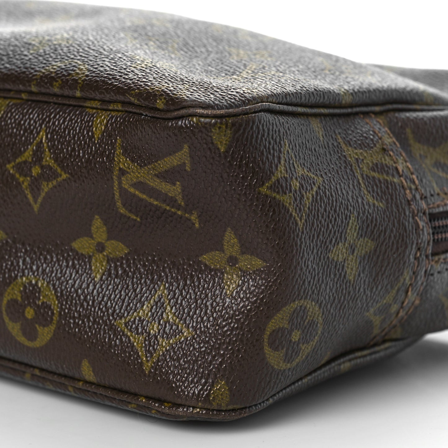 Monogram Trousse Toilette 28