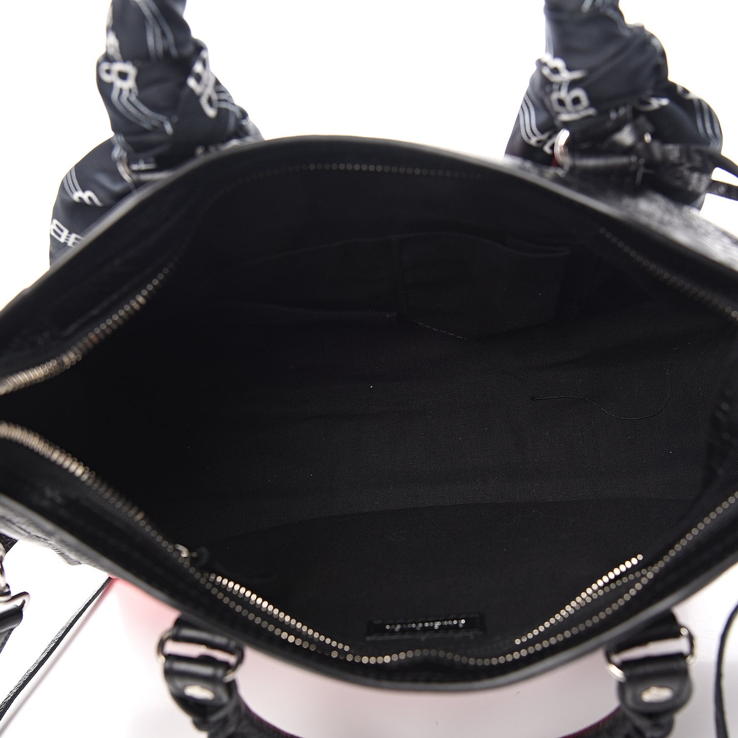 Agneau Classic Silver Hardware S City Scarf Black