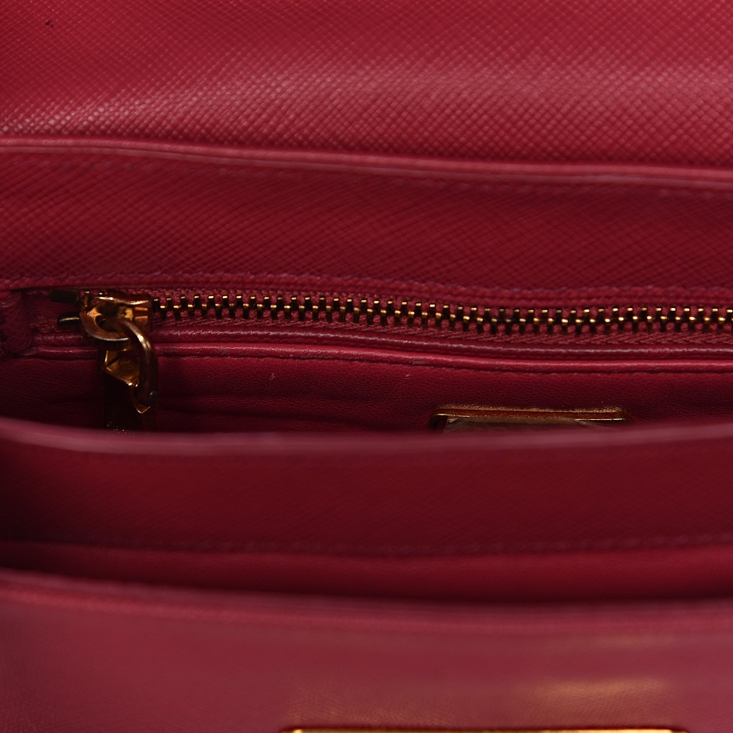 Saffiano Lux Crossbody Peonia