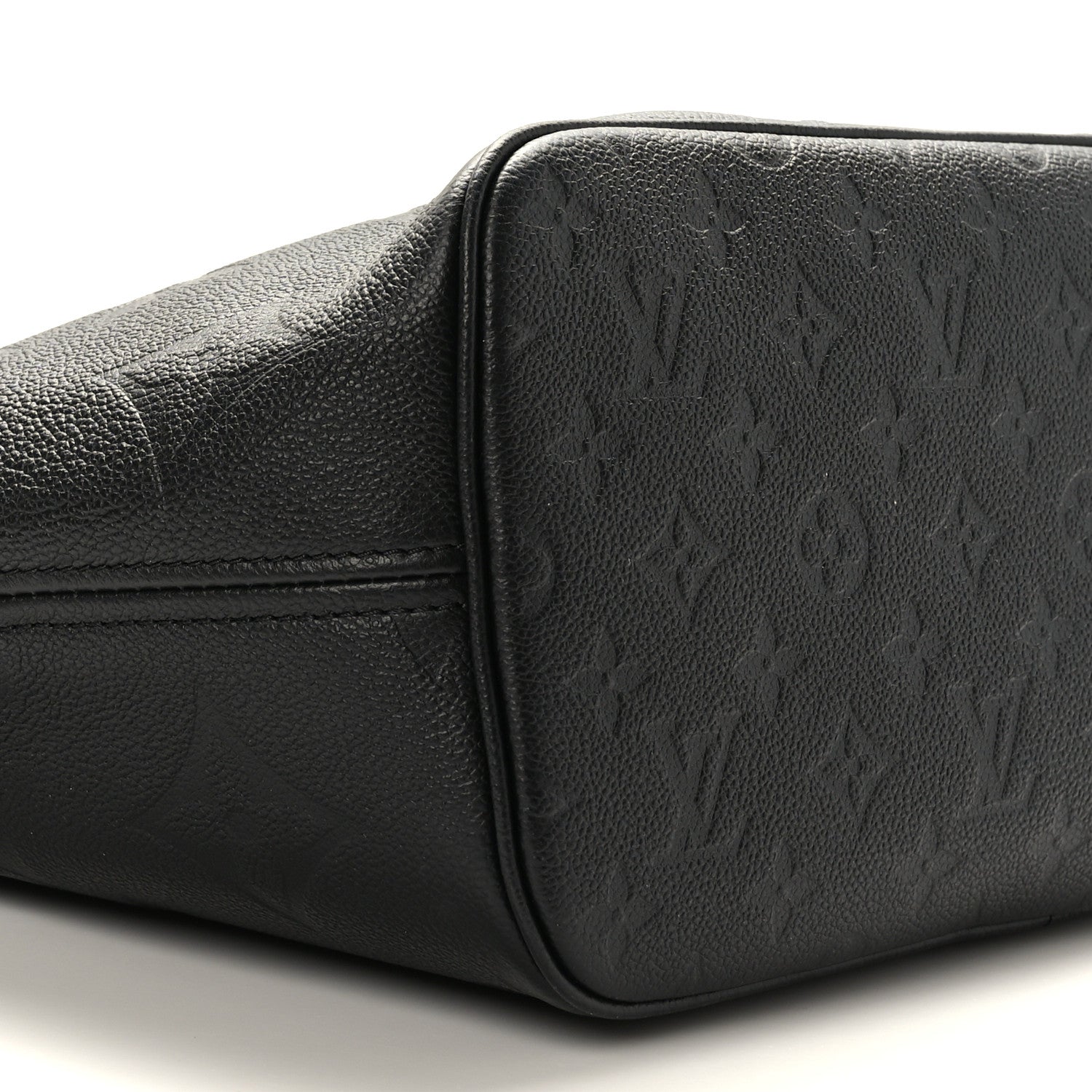 Louis Vuitton Empreinte Monogram Giant Neverfull MM Black 8 of 9