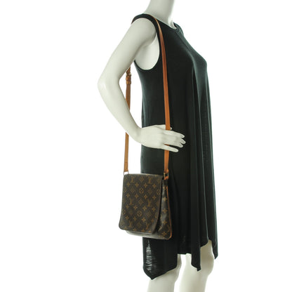 Louis Vuitton Monogram Musette Salsa 2 of 7
