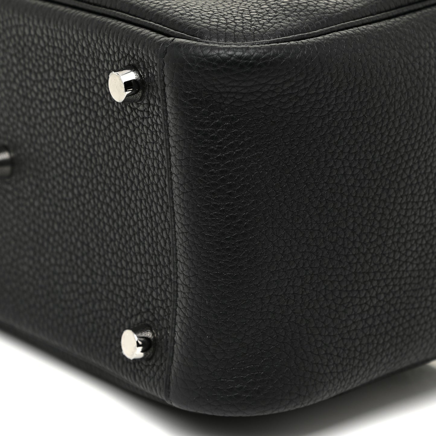 Taurillon Clemence Lindy 26 Black