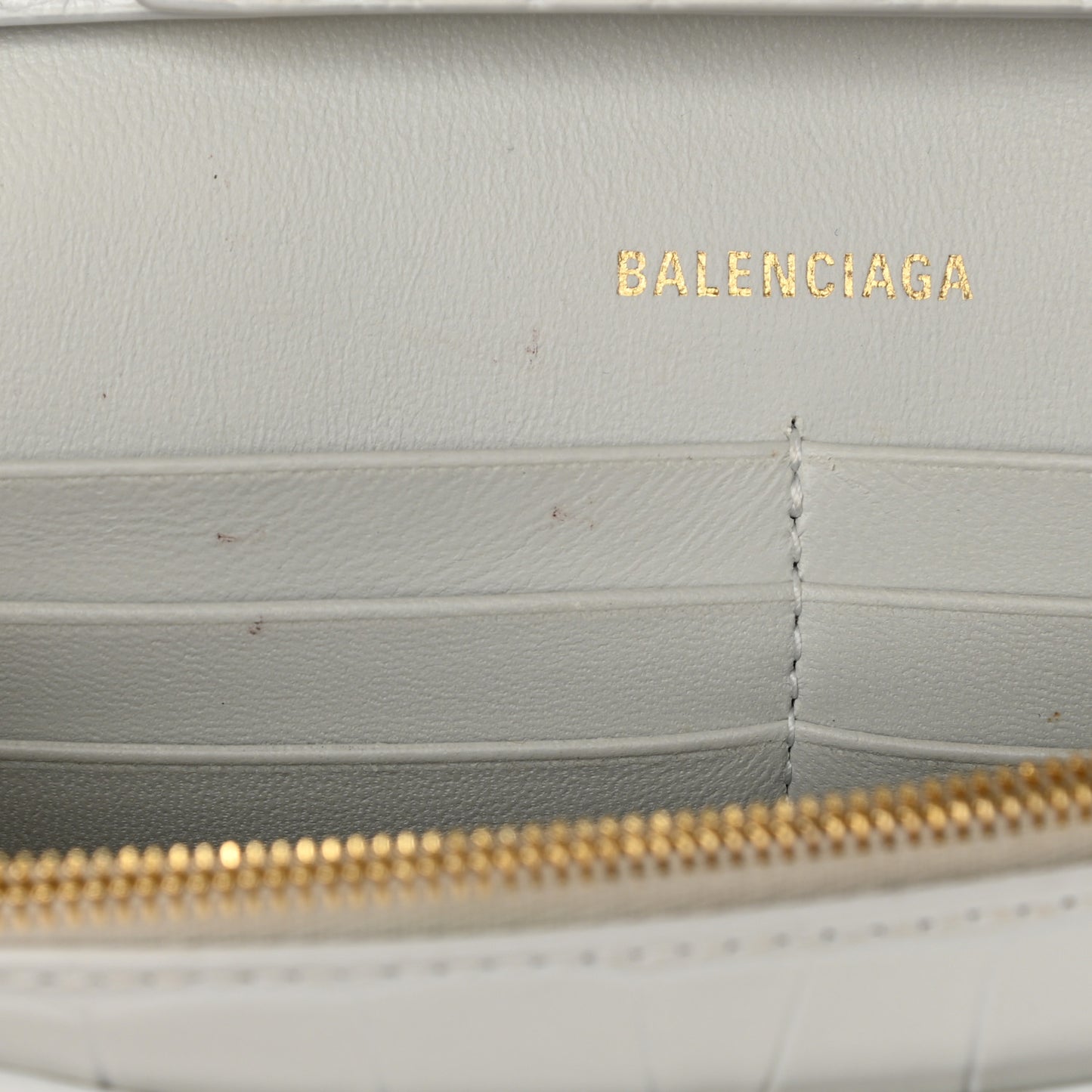 Shiny Calfskin Crocodile Embossed Hourglass Chain Bag White