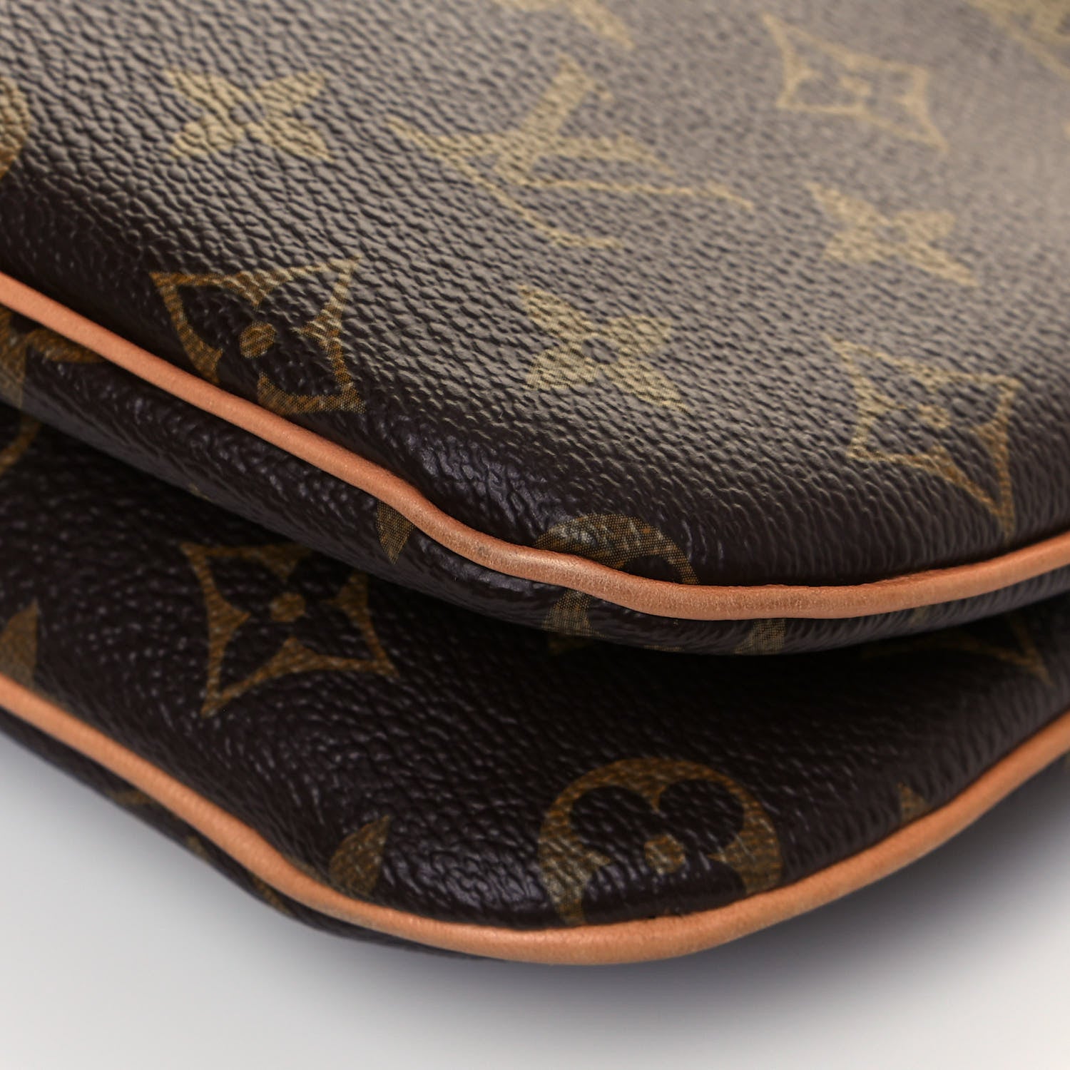 Louis Vuitton Monogram Lorette Hot Pink 9 of 12