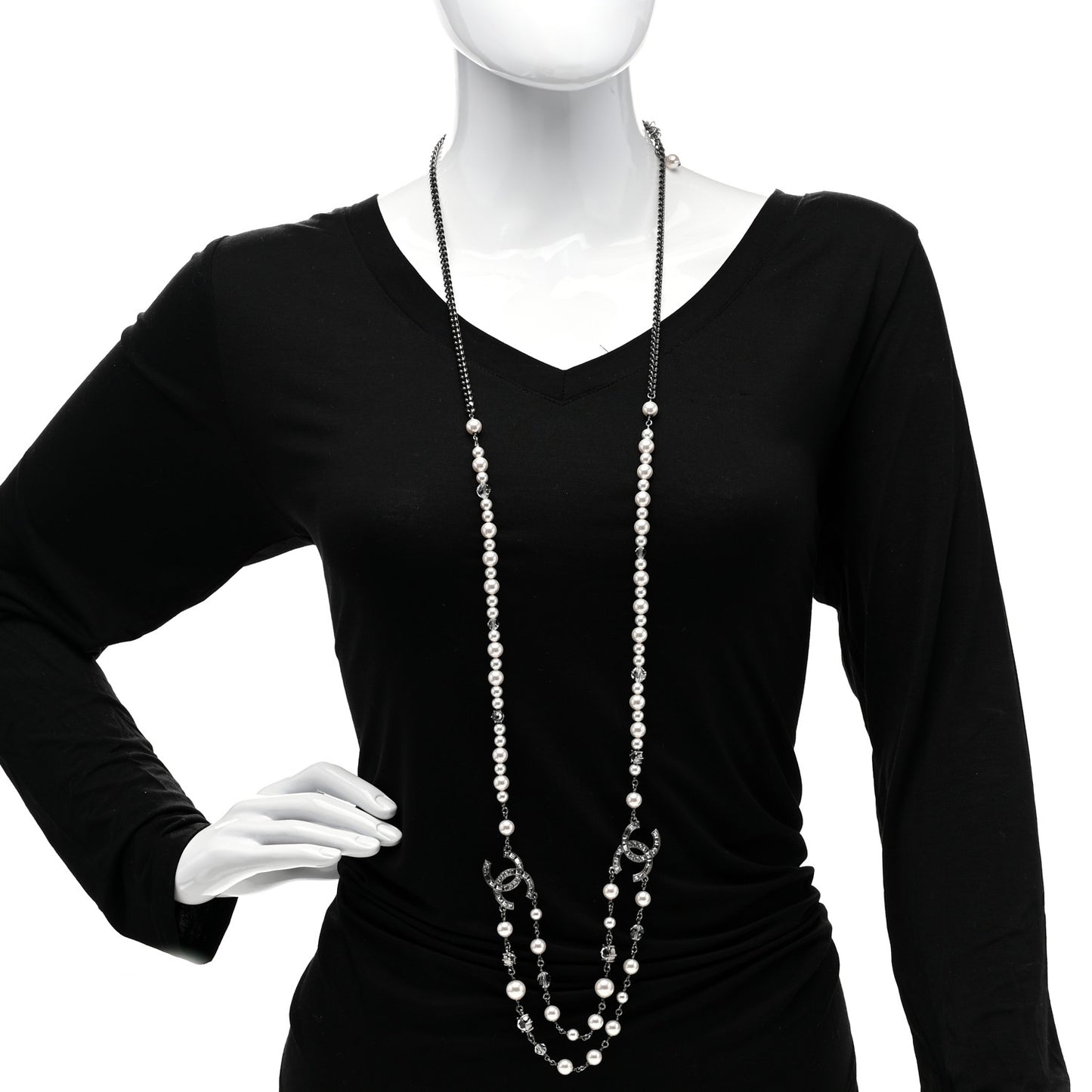 Ruthenium Pearl Crystal Baguette CC Necklace Silver