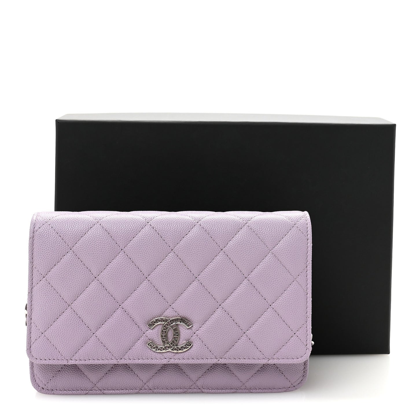 Caviar Quilted CC Logo Wallet on Chain WOC Purple
