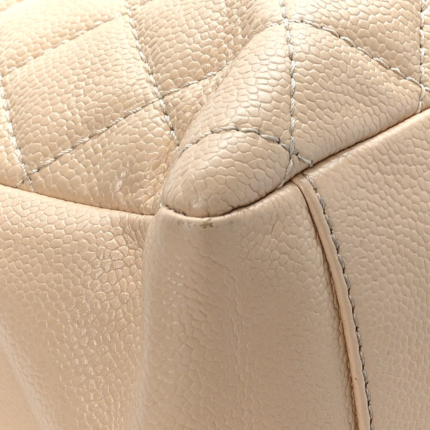 Caviar Quilted Grand Shopping Tote GST Beige Clair