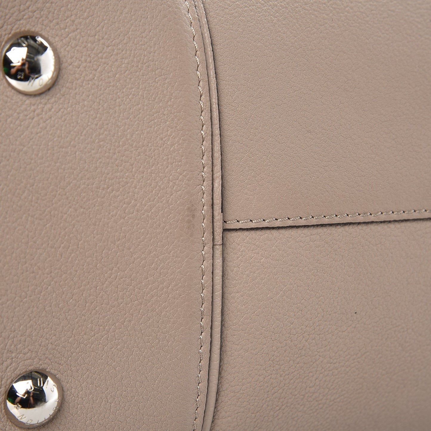 Veau Cachemire Soft Lockit MM Galet