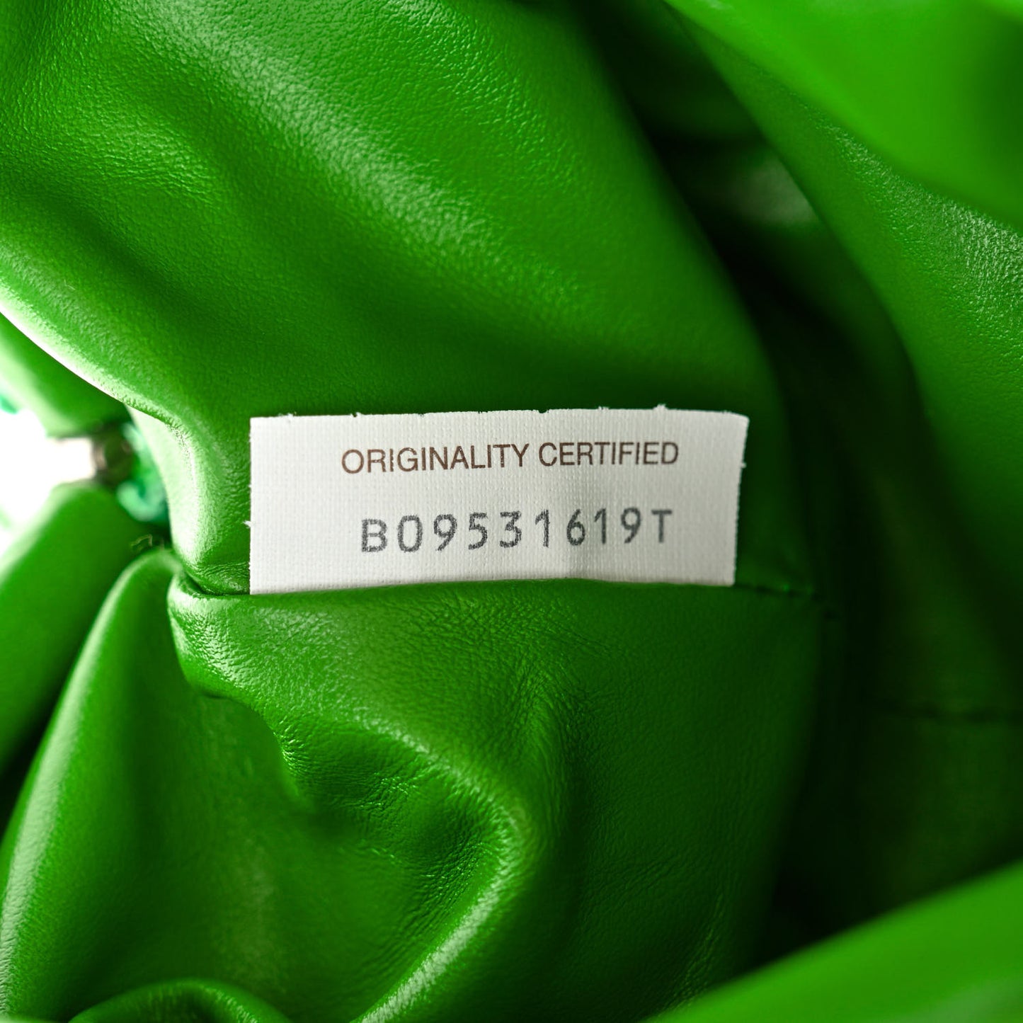 Bouclé Curly Raffia The Mini Pouch Parakeet