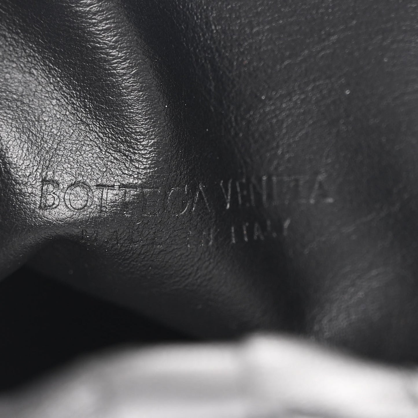 Nappa Intrecciato Teen Jodie Hobo Black