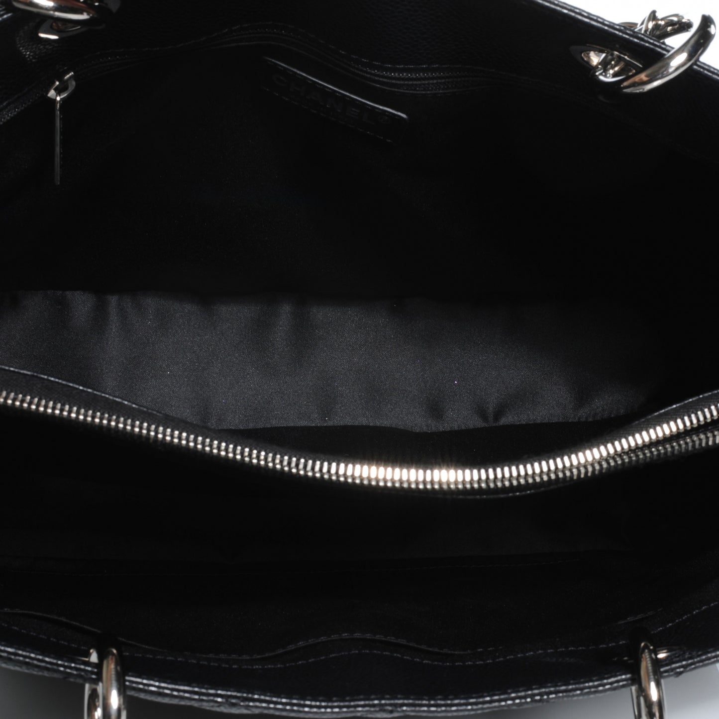 Caviar Grand Shopping Tote GST Black