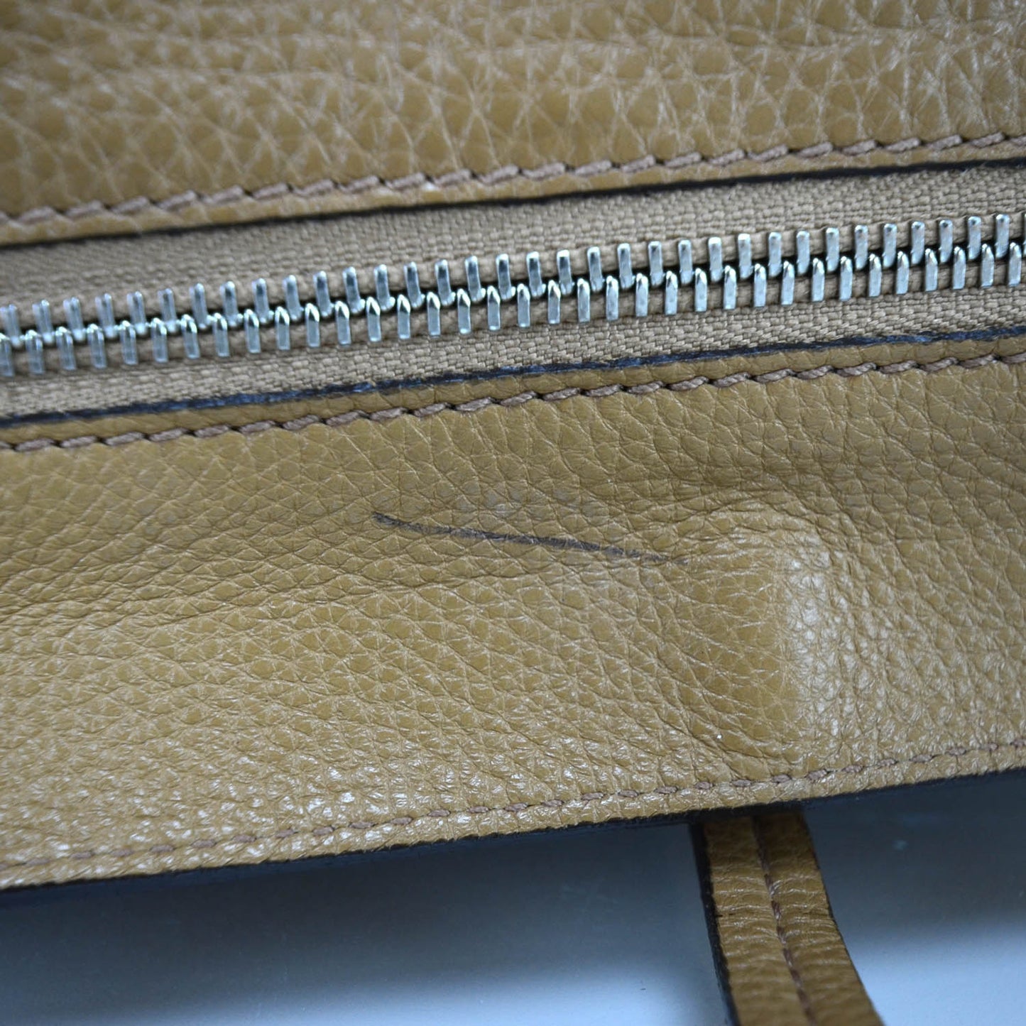 SALVATOREFERRAGAMOLeatherGinaNorthToSouthToteTan