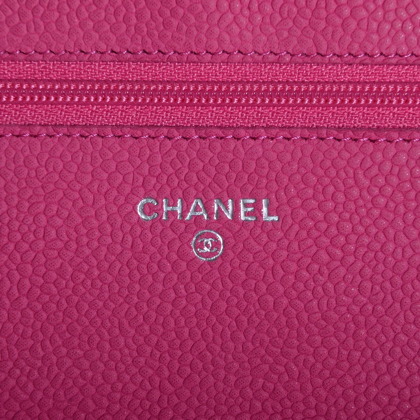 Iridescent Caviar Quilted Wallet on Chain WOC Pink