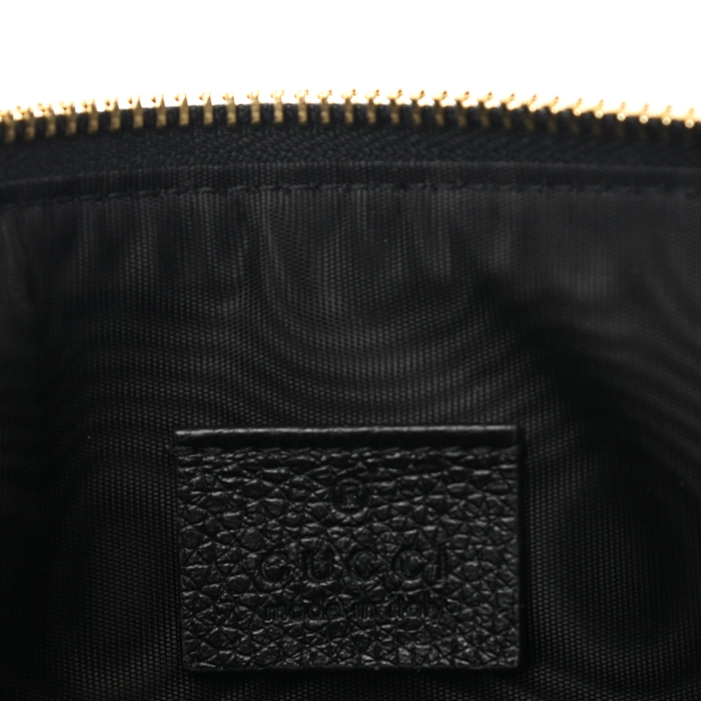 Grainy Calfskin Zumi Pouch Black