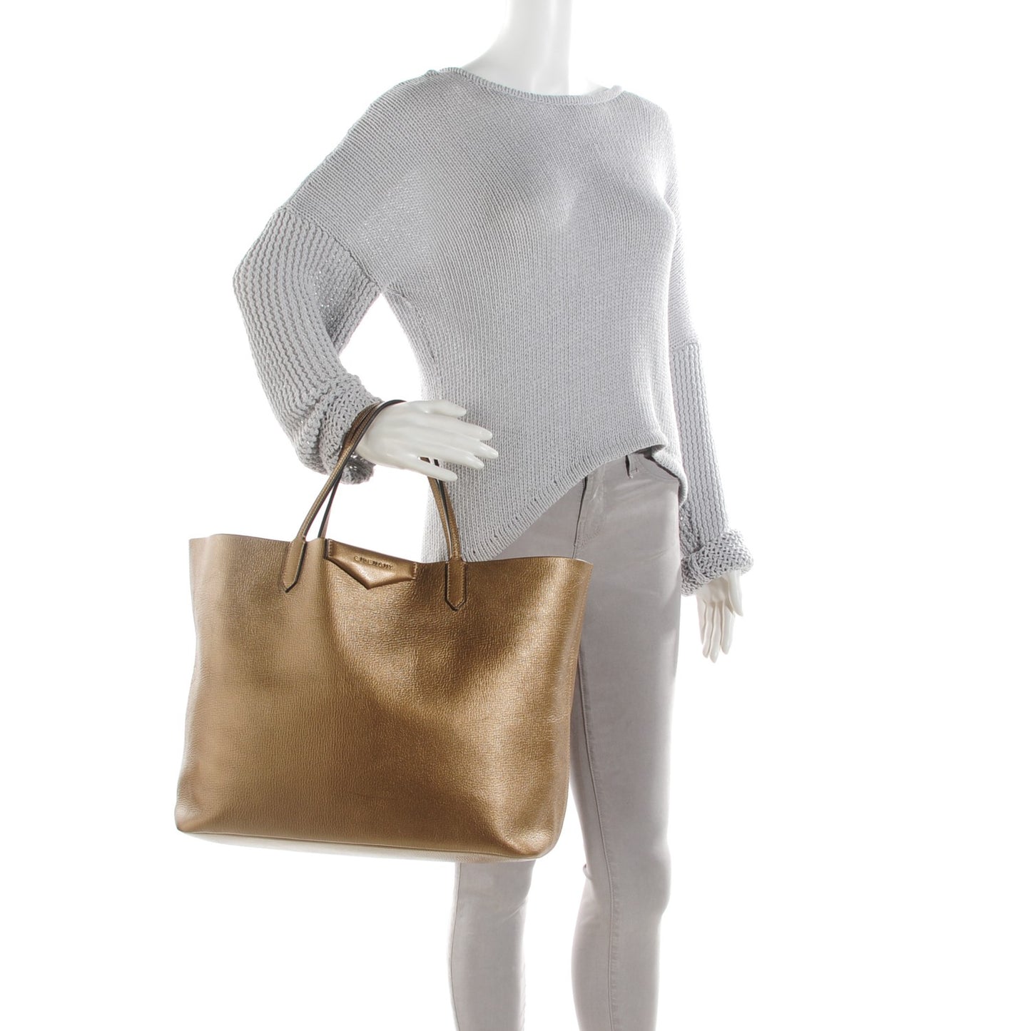 Calfskin Large Antigona Tote Gold