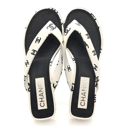 Chanel Lambskin Printed CC Thong Sandals 40 White Black 2 of 9