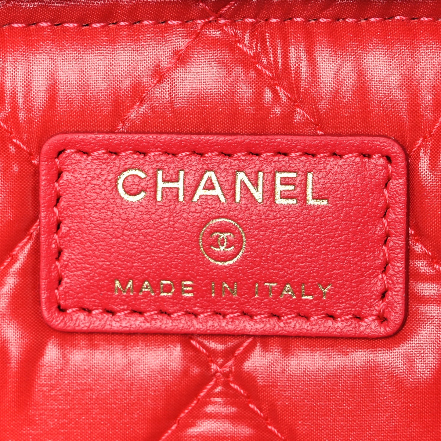 Caviar Quilted Large Vanity Pouch Red