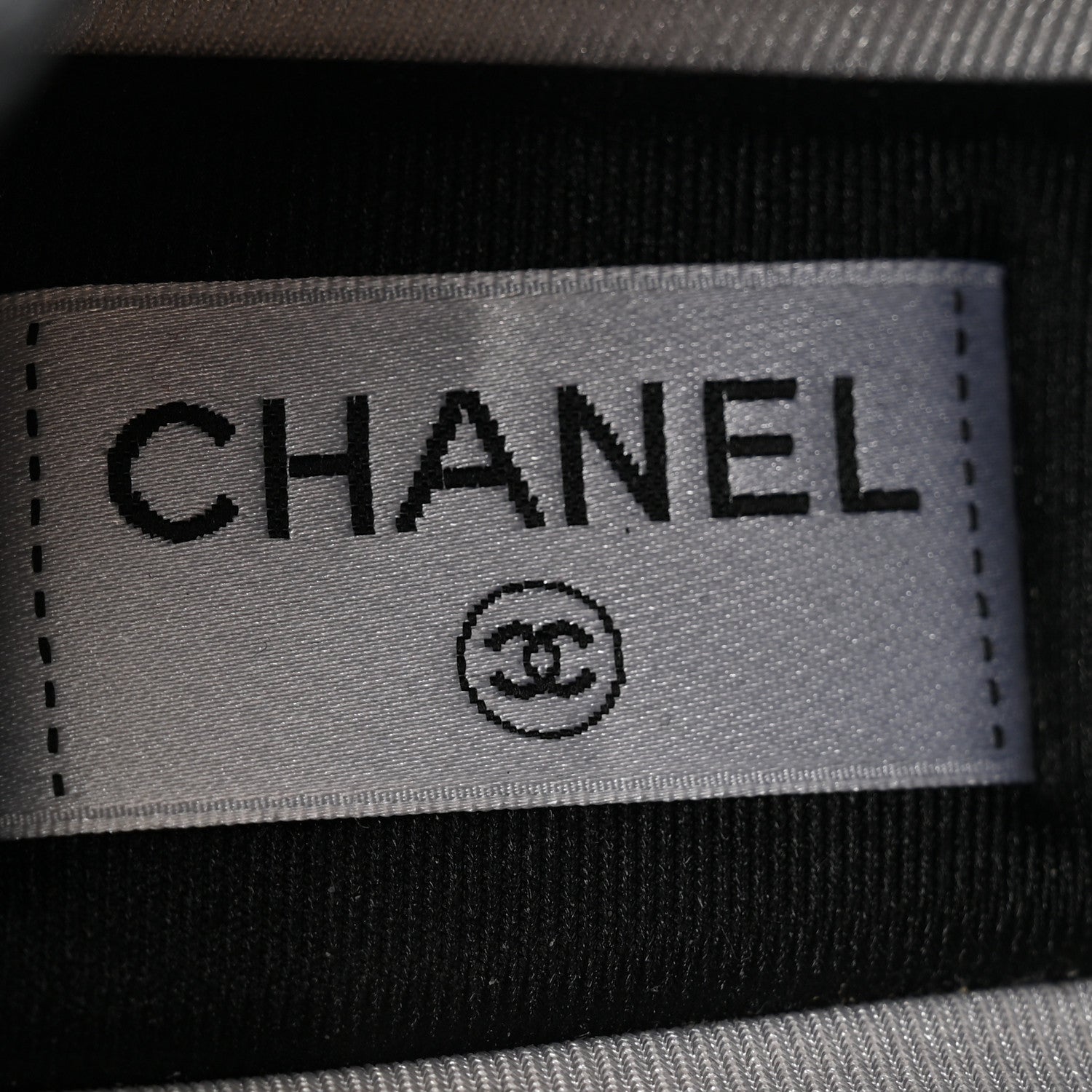 Chanel Mesh Suede Calfskin Grained Calfskin Womens CC Sneakers 38 White Black 6 of 11