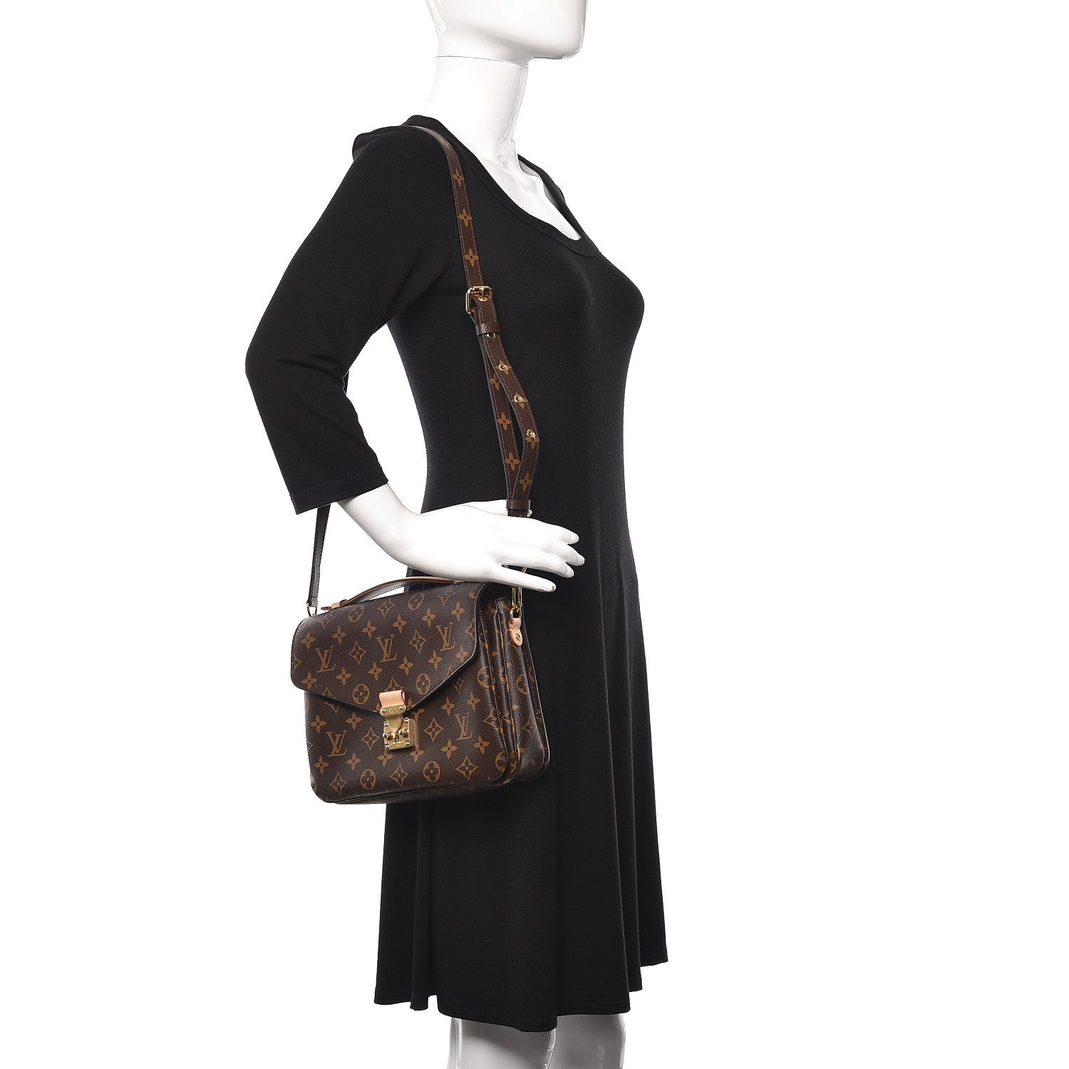 Louis Vuitton Monogram Pochette Metis 2 of 11