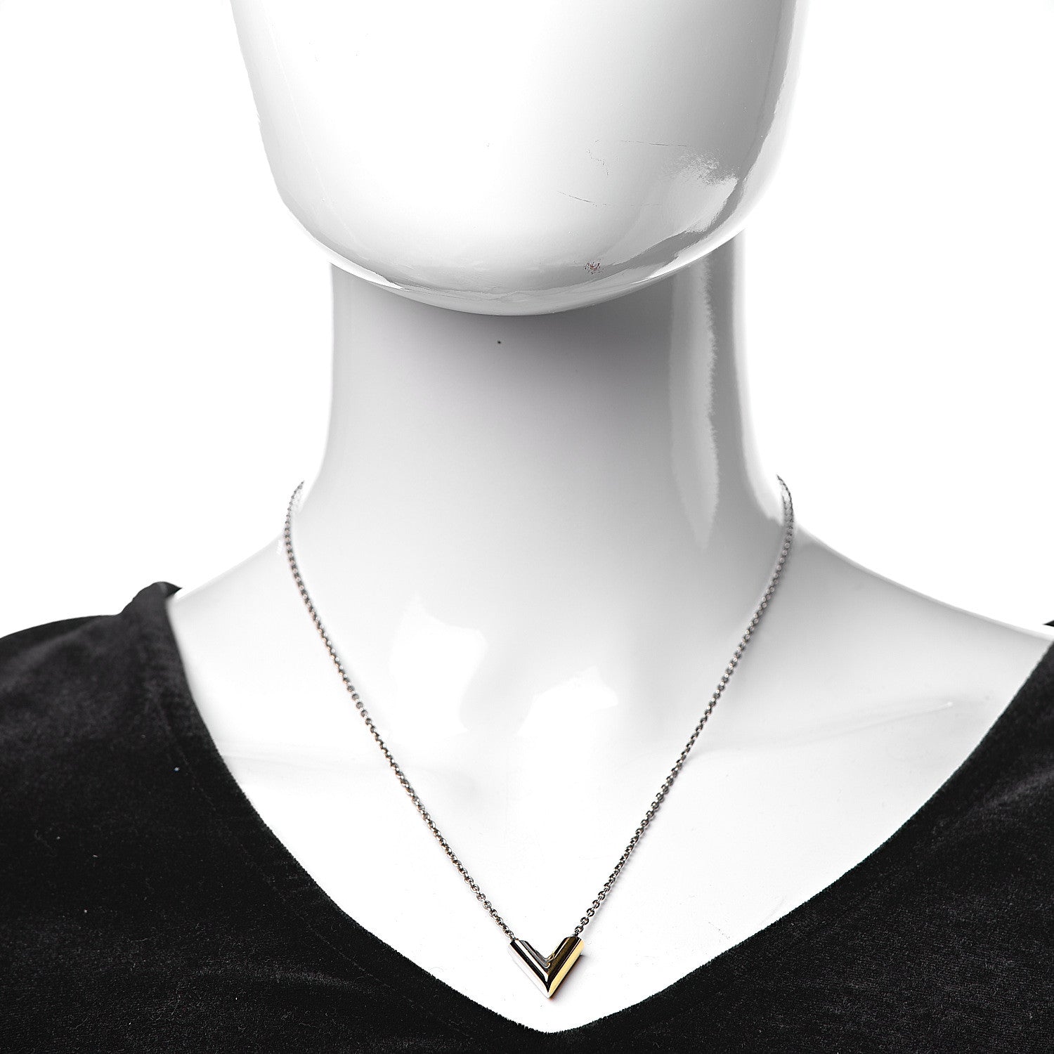 Louis Vuitton Essential V Necklace Silver 2 of 4