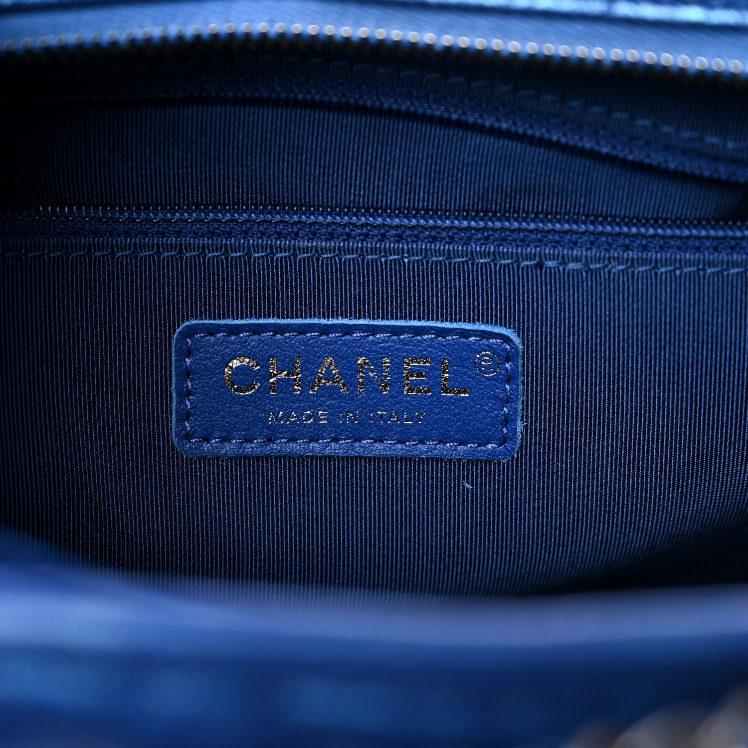 Chanel Metallic Aged Chevron Quilted Medium Gabrielle Hobo Blue 5 of 9