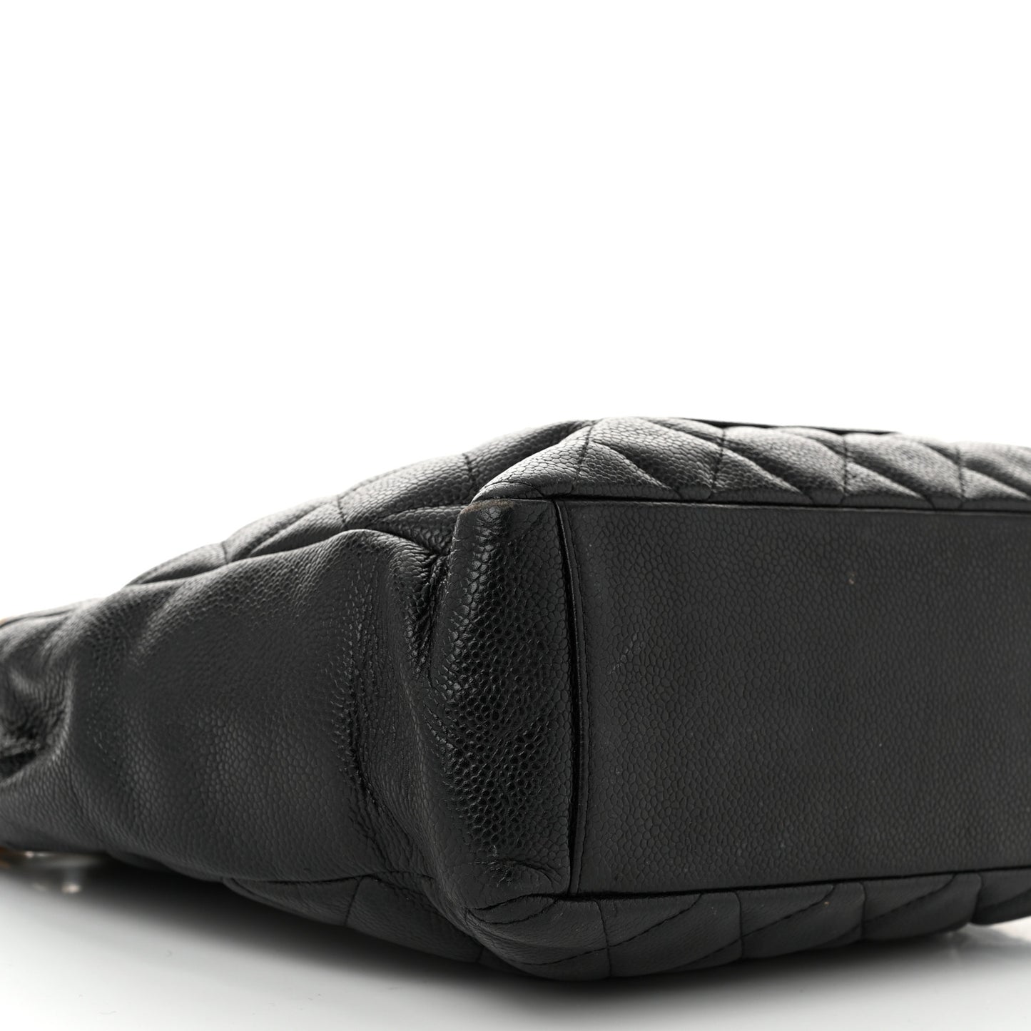 Caviar Quilted Petit Shopping Tote PST Black