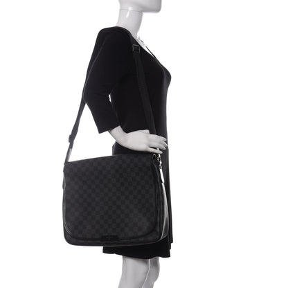 Louis Vuitton Damier Graphite Daniel GM 2 of 10
