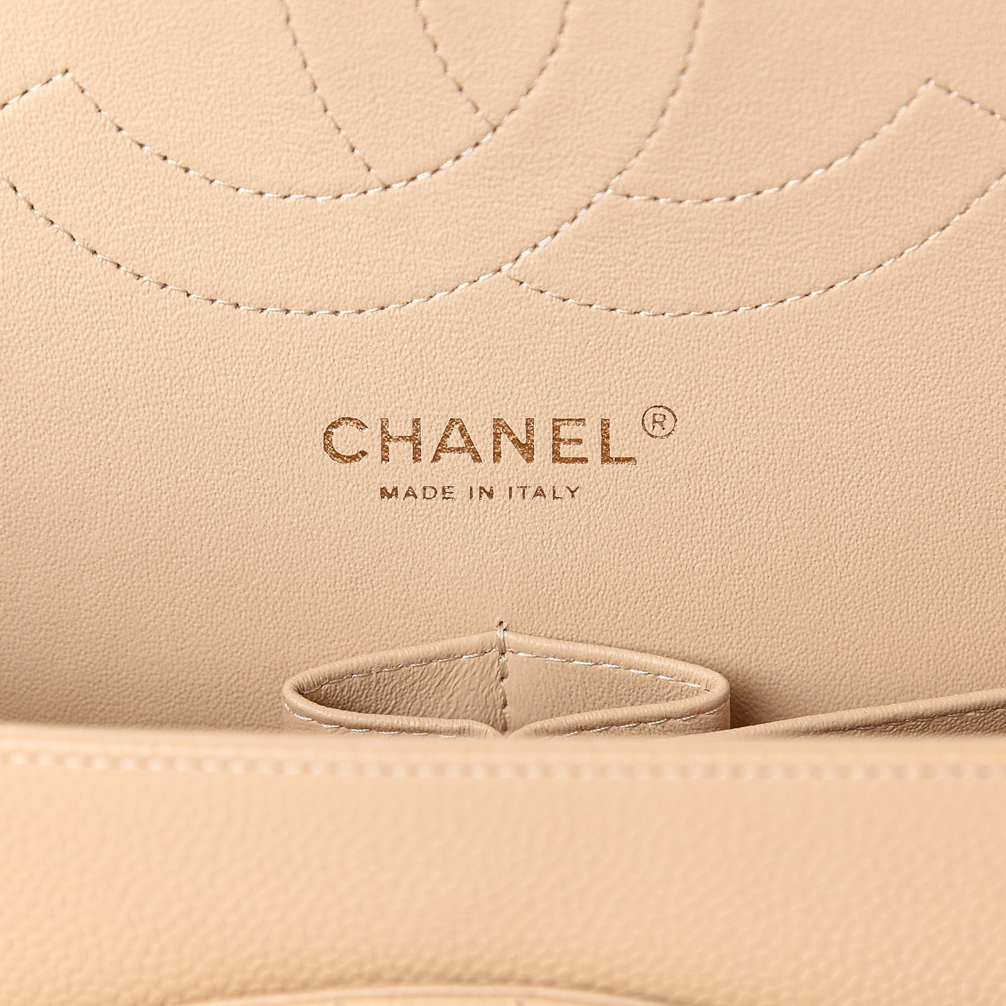 Caviar Quilted Jumbo Double Flap Beige Clair