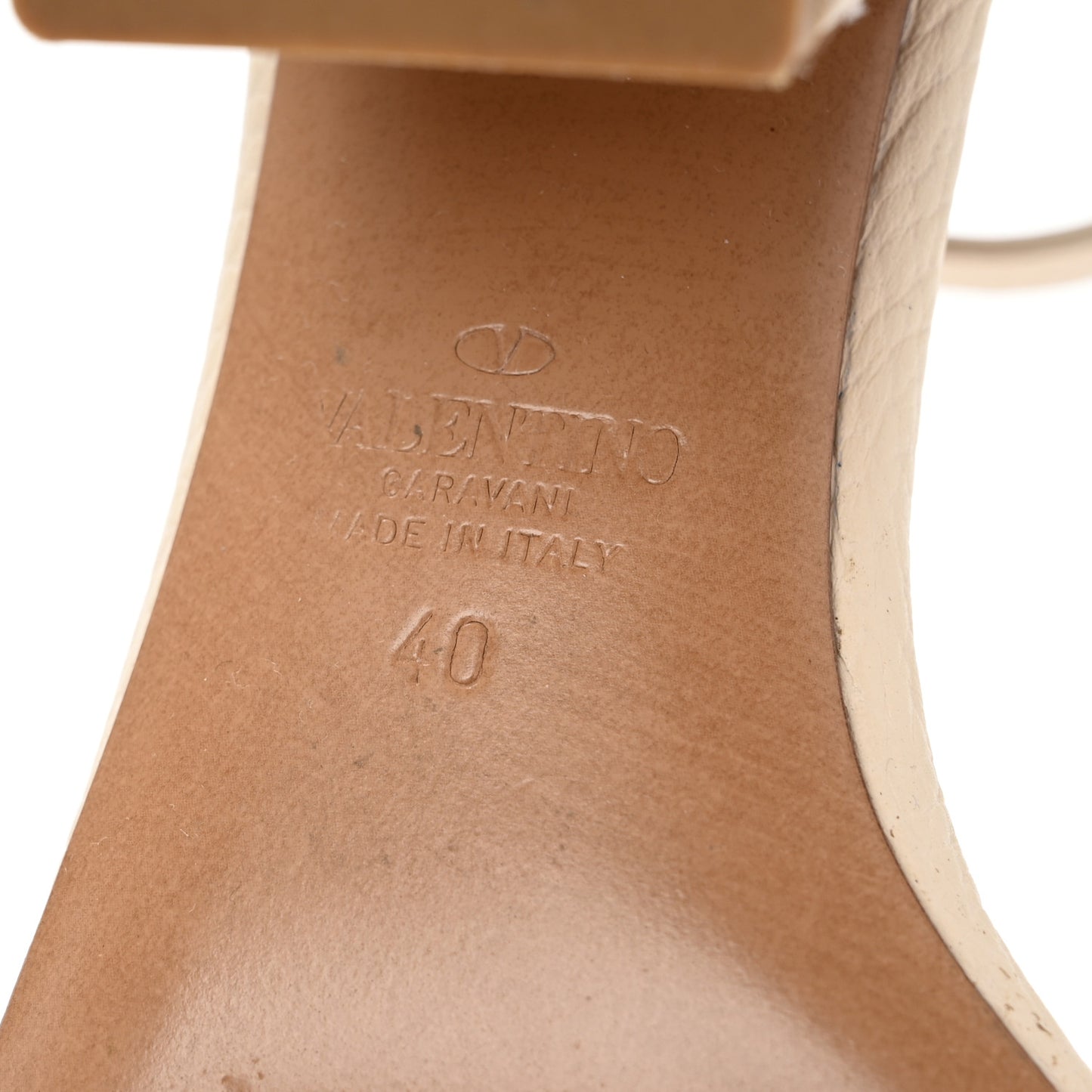 Grained Calfskin Roman Stud Ankle Strap 75mm Sandals 40 Light Ivory