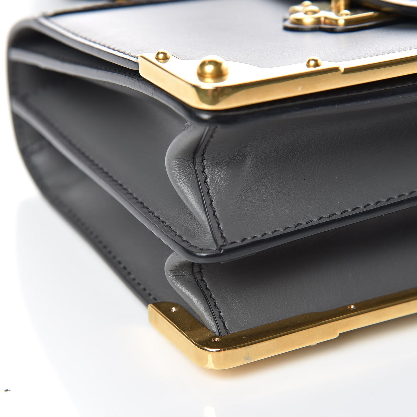 City Calfskin Saffiano Cahier Bag Mercurio Black
