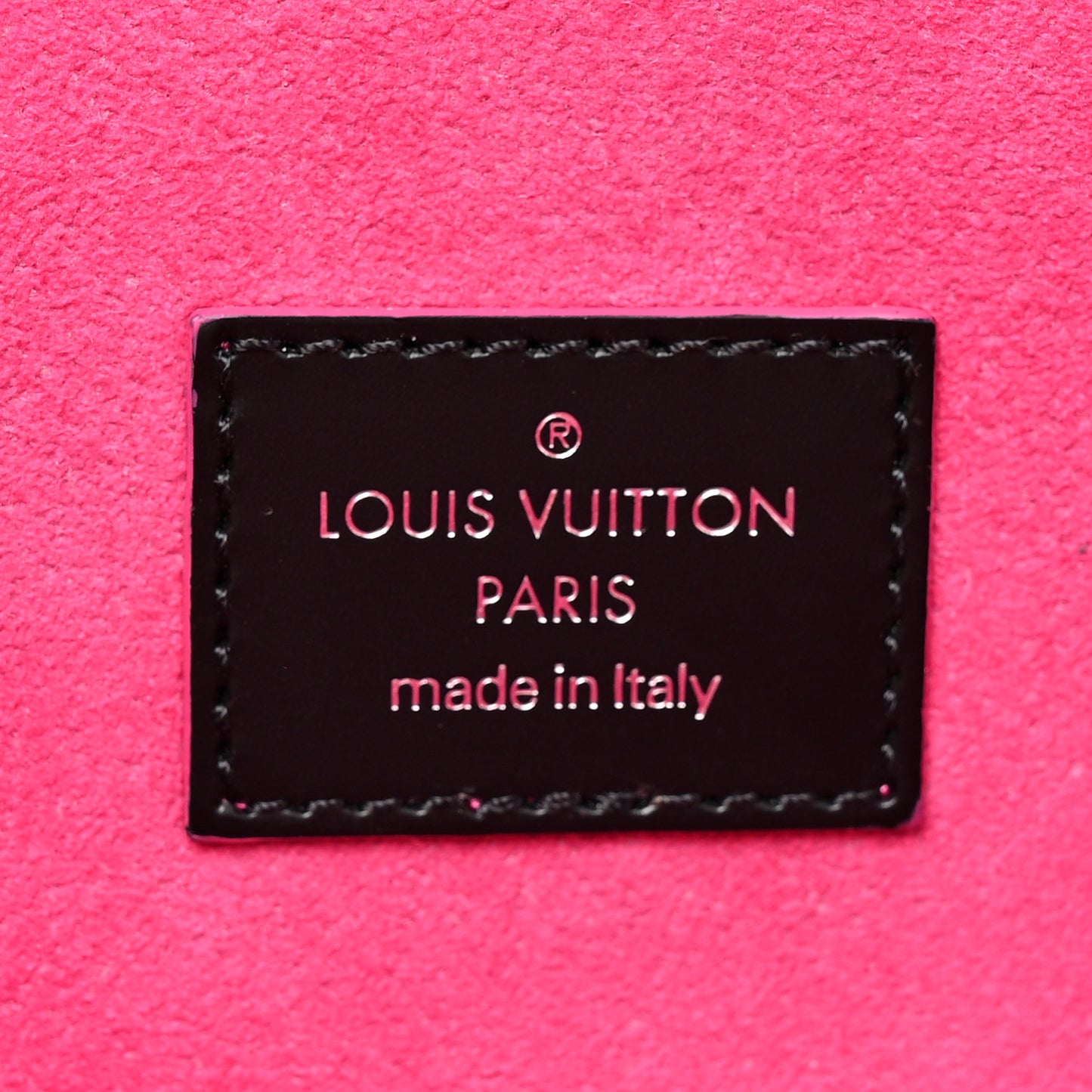 Epi Pochette Felicie Black Hot Pink