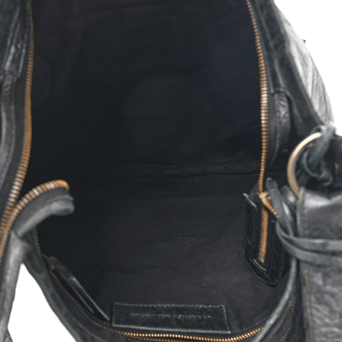Agneau Classic Hardware Flat Messenger Black